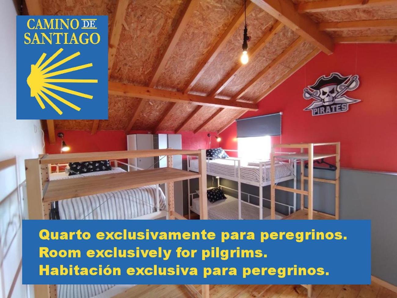 Sardines And Friends Hostel 04 Póvoa de Varzim Værelse billede